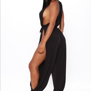 BNWT Fashion nova genie baby jumpsuit